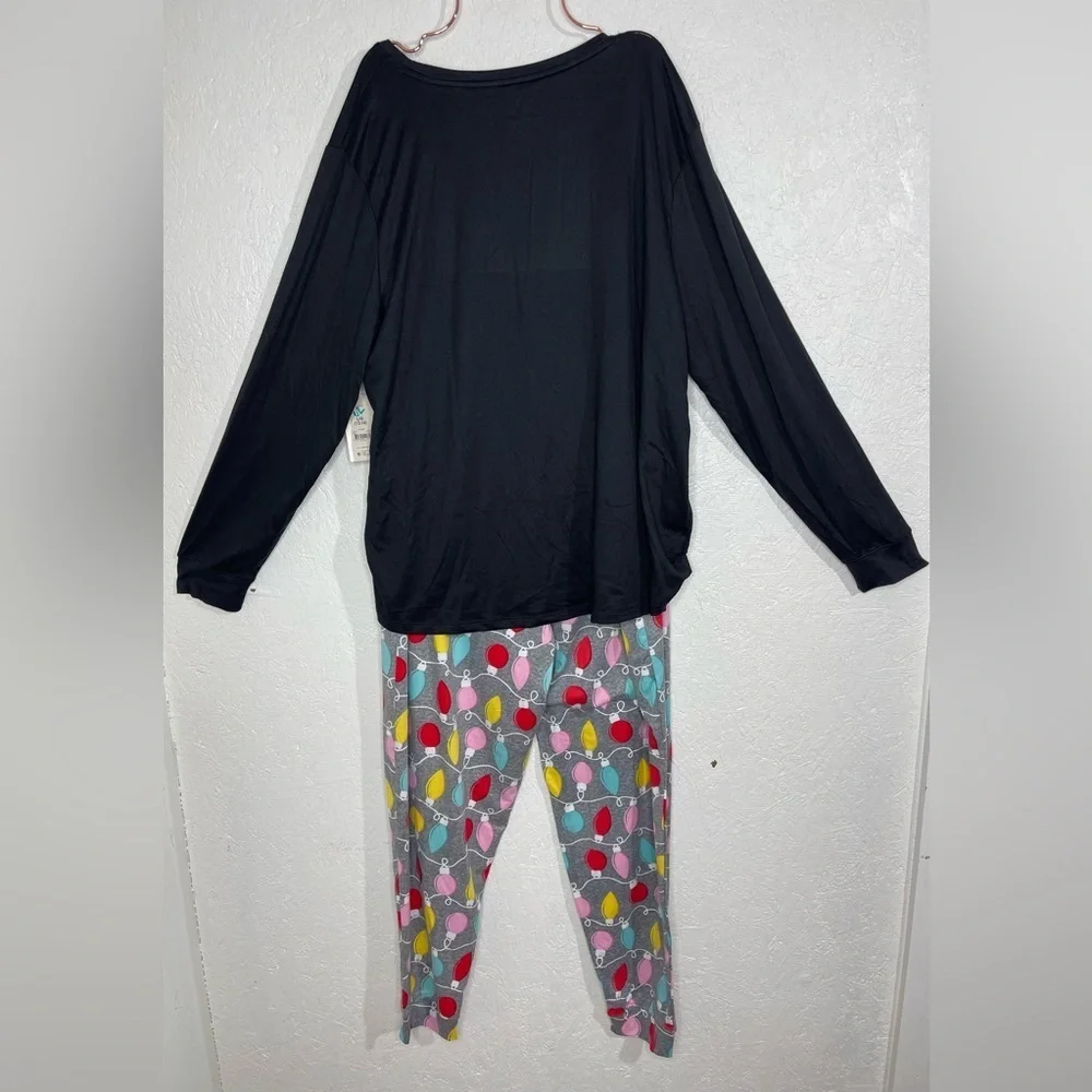 NWT Secret Treasures Black Long Sleeve Multicolor Jogger Pajama Set Holiday Lg